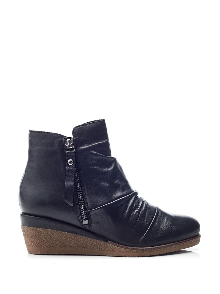 Moda In Pelle Olgar Rouched Wedge Leather Ankle Boots - Image 2 of 5