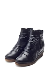 Moda In Pelle Olgar Rouched Wedge Leather Ankle Boots - Image 3 of 5