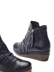 Moda In Pelle Olgar Rouched Wedge Leather Ankle Boots - Image 5 of 5
