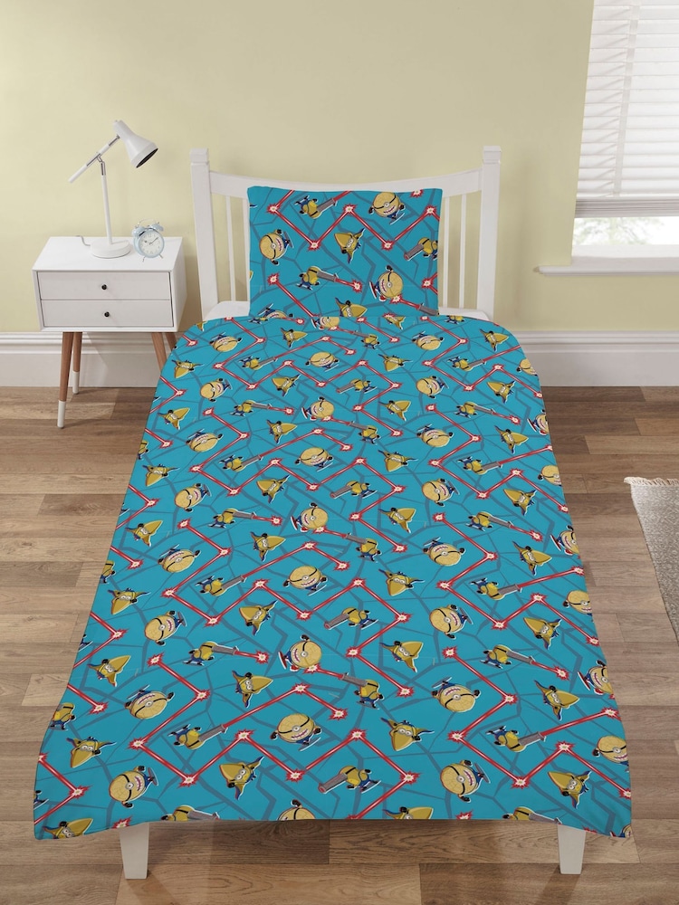 Minions Multi Reversible Single Duvet Cover and Pillowcase Set - Image 2 of 3