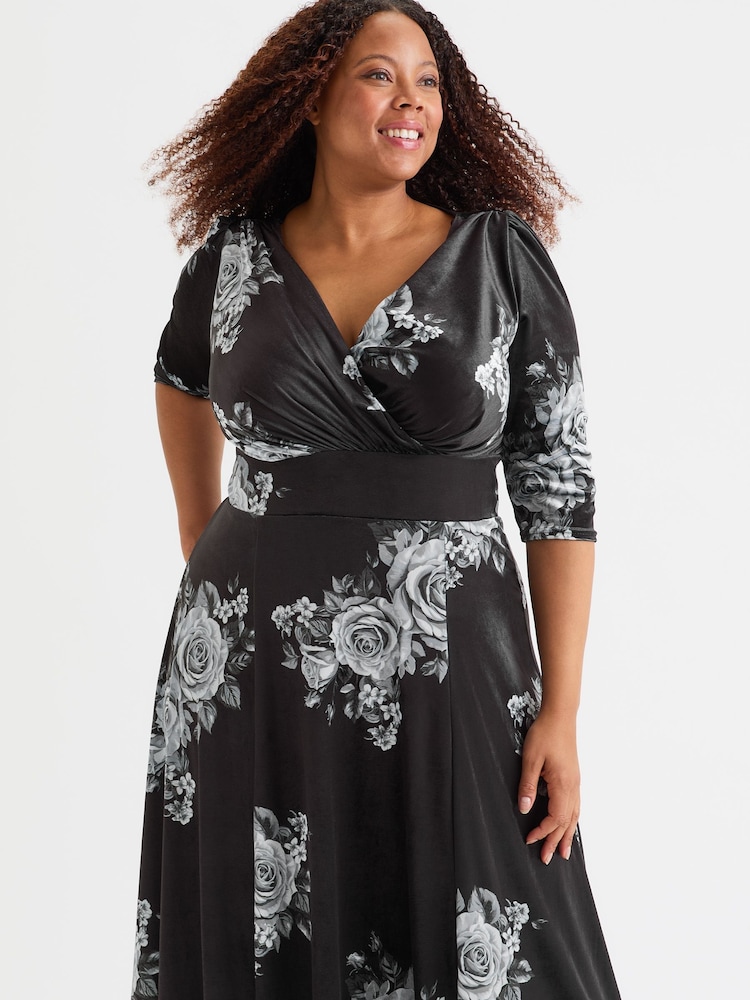 Scarlett & Jo Black Verity Velvet Maxi Dress - Image 2 of 4