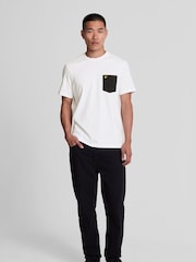 Lyle & Scott White Contrast Pocket T-Shirt - Image 1 of 5