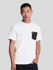 Lyle & Scott White Contrast Pocket T-Shirt - Image 3 of 5