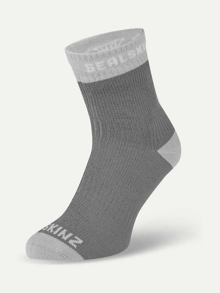 Sealskinz Wretham Waterproof Warm Weather Ankle Length Socks - Image 1 of 2