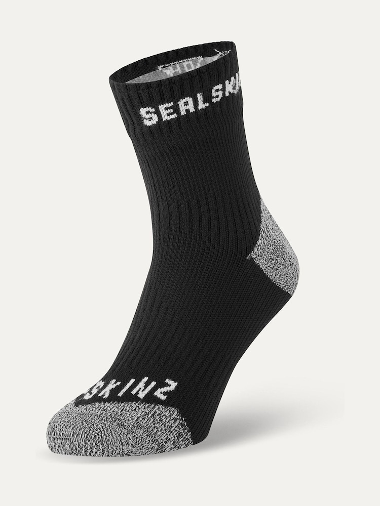 Sealskinz Dunton Waterproof All Weather Ankle Length Socks With Hydrostop - Image 1 of 2