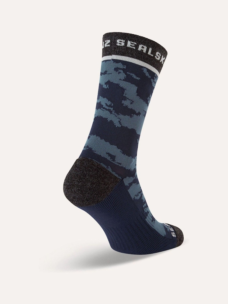 Sealskinz Blue Reepham Mid Length Jacquard Active Socks - Image 2 of 2