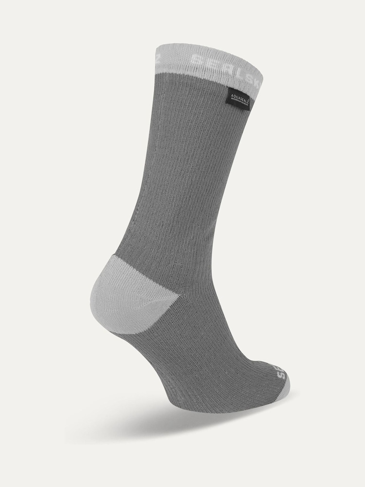 Sealskinz Wiveton Waterproof Warm Weather Mid Length Socks - Image 2 of 2