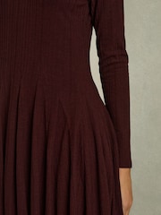 Reiss Burgundy Savannah Jersey Ribbed Flared Mini Dress - Image 4 of 6