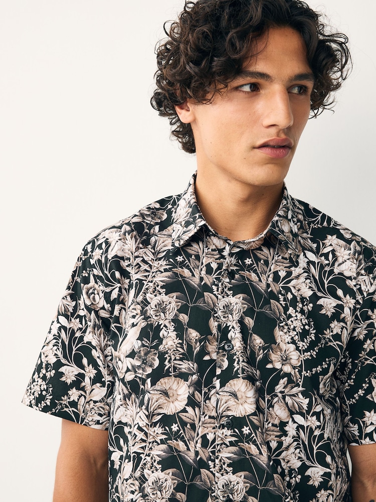 schwarz/monochrom - Kew Kollektion – Kurzarmhemd aus 100 % Baumwolle mit Blumenmuster - Bild 7 von 7