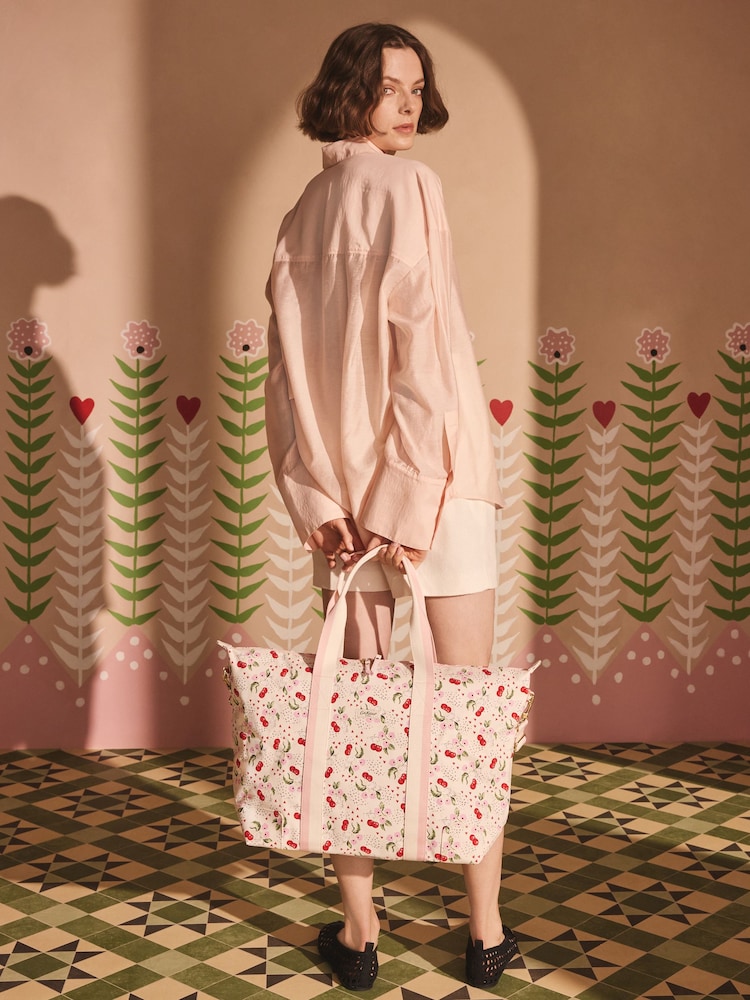 Cerises écrues - Sac de nuit Cath Kidston - Image 2 of 4