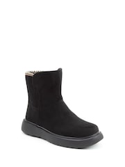 Heavenly Feet Faux Fur Lined Karla Ankle Boots - Image 3 of 6