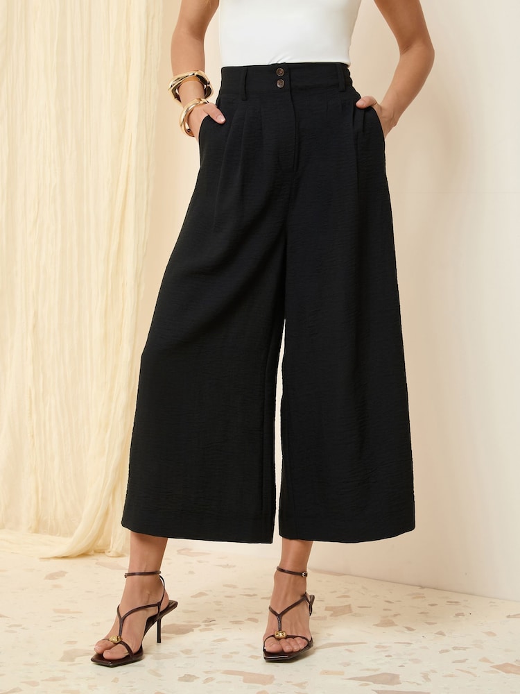 Schwarz - Friends Like These Linen Look Tailored Crop Trousers - Bild 1 von 5