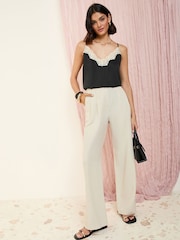 Neutrale Farbe - Friends Like These Wide Leg Tailored Trousers With Linen - Bild 2 von 4