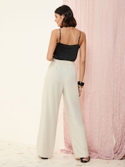 Neutrale Farbe - Friends Like These Wide Leg Tailored Trousers With Linen - Bild 4 von 4