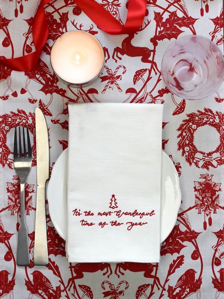 Avalon Home Set of 4 White Christmas Collection Gift Box 100% Cotton Napkins - Image 5 of 6