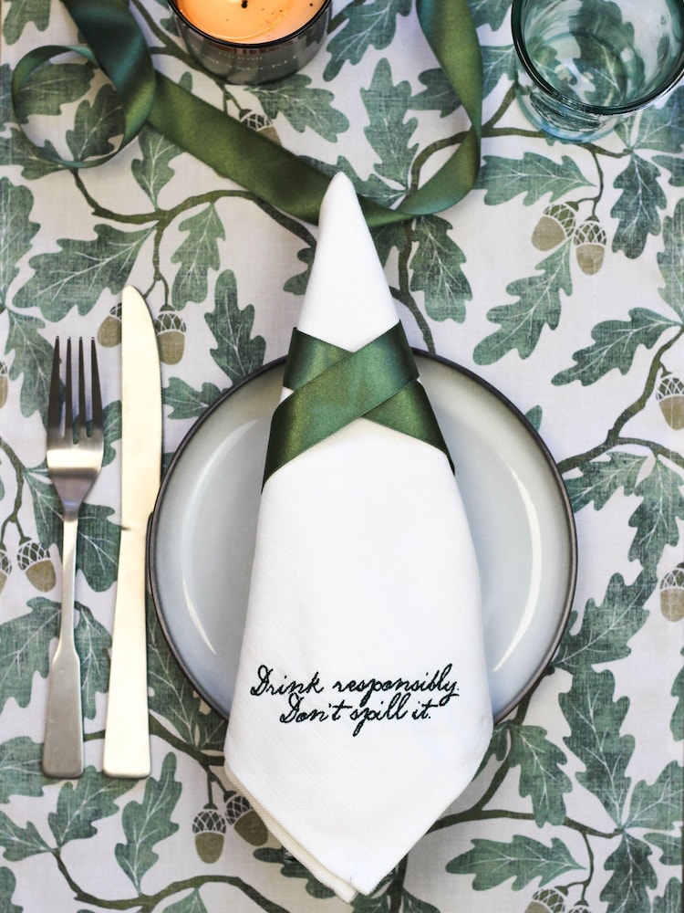 Avalon Home Set of 4 White Viral Collection 100% Cotton Napkins - Image 3 of 5