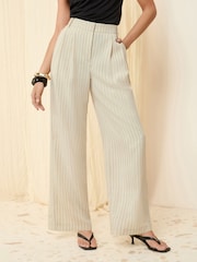 Cream/Streifen - Friends Like These Wide Leg Tailored Trousers With Linen - Bild 1 von 4