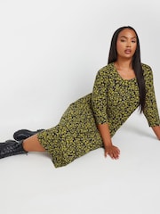 Yours Curve Black Floral Pocket Dress - Image 2 of 5