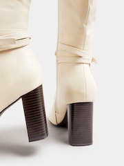 Yours Curve White Extra Wide Fit Heeled Knee High Boots - Image 4 of 5