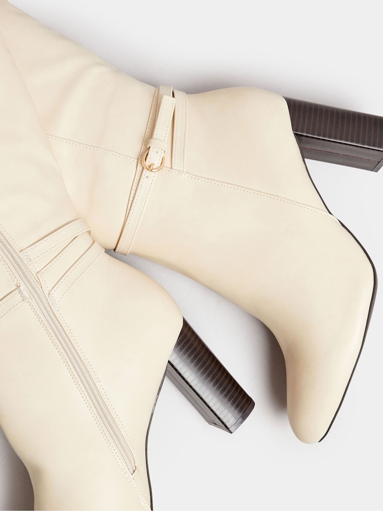 Yours Curve White Extra Wide Fit Heeled Knee High Boots - Image 5 of 5
