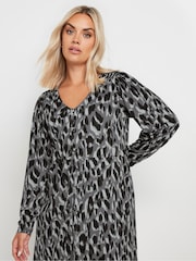 Yours Curve Leopard Print Shirred Panel Tea Dress - Image 4 of 5