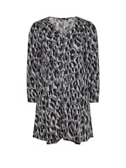 Yours Curve Leopard Print Shirred Panel Tea Dress - Image 5 of 5