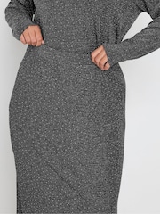 Yours Curve Silver Heat Seal Side Split Skirt - Image 4 of 5