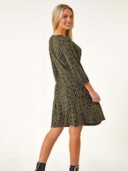 Roman Green Petite Abstract Tie Front Stretch Jersey Dress - Image 2 of 5