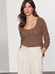 Taches marron - Cardigan coordonné boutonné en maille fine - Image 1 of 8