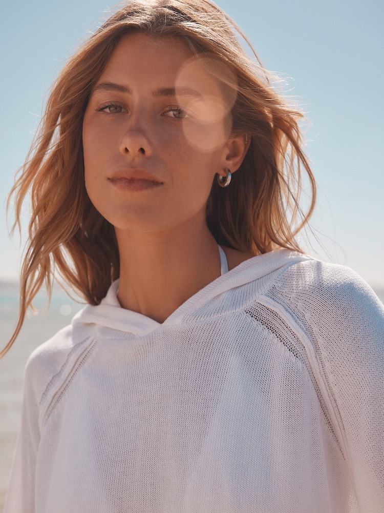 White Paradise Back Graphic Print Lightweight Knitted Relaxed Hoodie With Linen - Image 2 of 5 White Paradise Back Graphic Print Lightweight Knitted Relaxed Hoodie With Linen - Image 2 of 5
