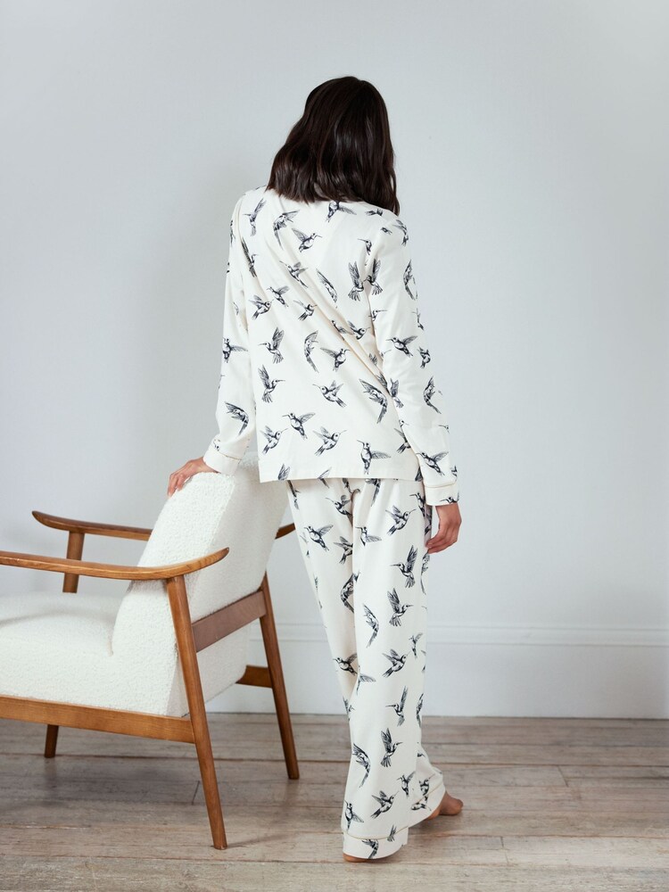 Chelsea Peers White Chelsea Peers White Maternity Organic Cotton Hummingbird Print Long Pyjama Set - Image 2 of 5