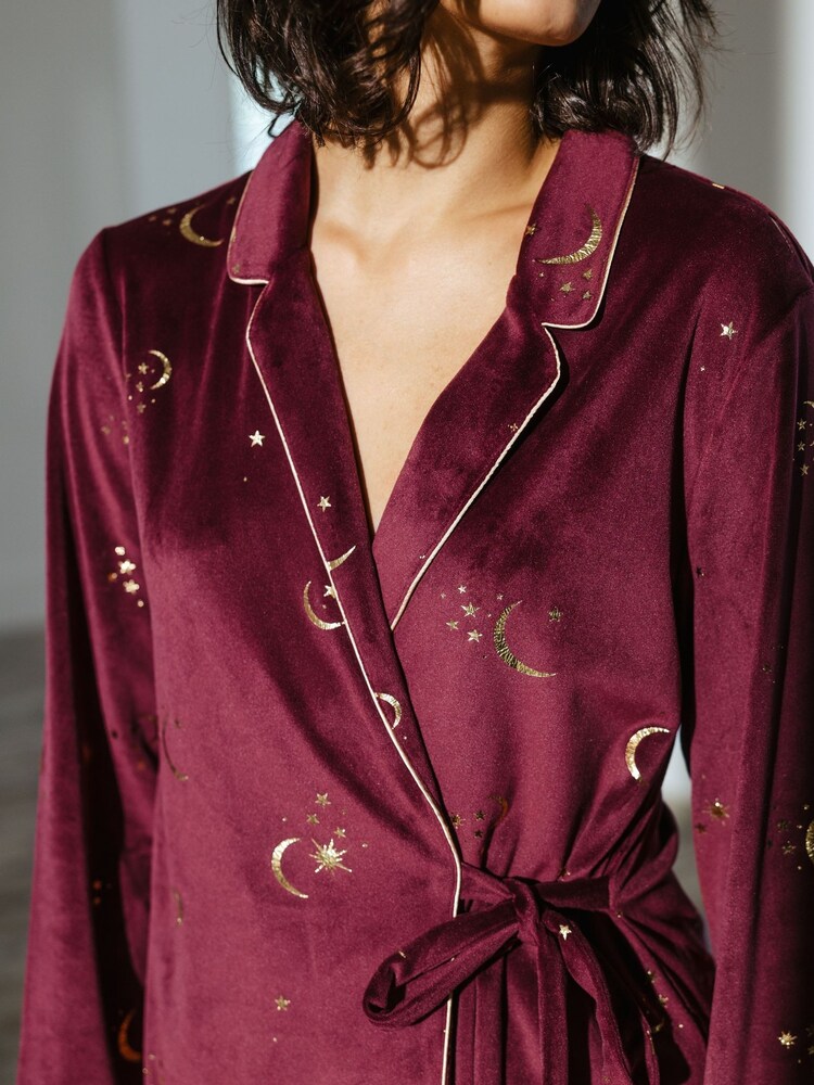 Chelsea Peers Red Velour Gold Foil Moons & Stars Long Pyjama Set - Image 4 of 5