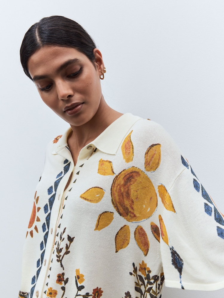 Abstract Sunshine Knitted Collared Short Sleeve Shirt With Linen - Image 3 of 8