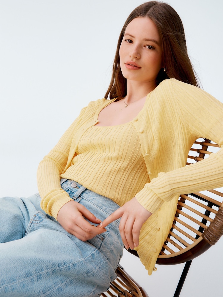 Geel - Fine Knit Ribbed Scoop Neck T-Shirt - Image 4 of 8
