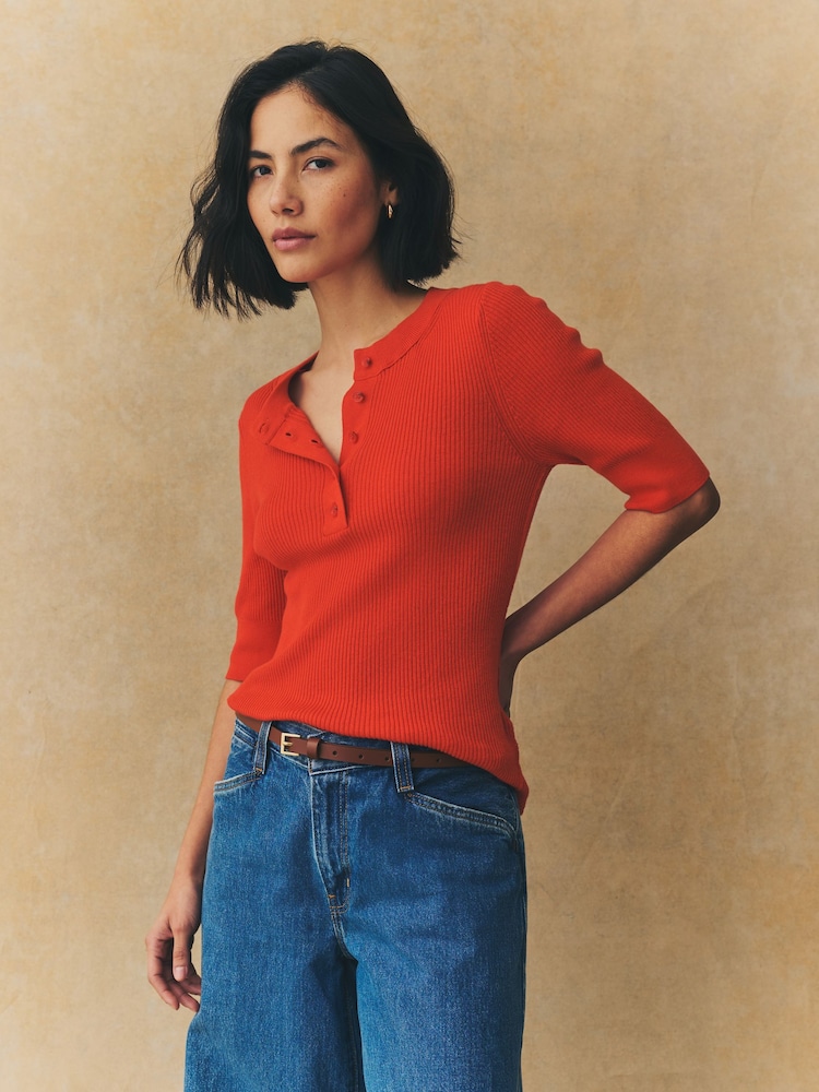 Red Button Up Crew Neck Short Sleeve Top With Linen - Image 2 of 8