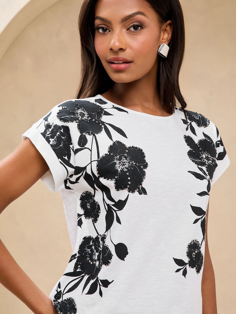 Lipsy Black/White Embellished T-Shirt - Image 2 of 4