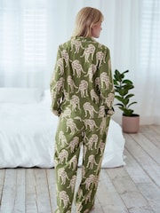 Chelsea Peers Green Organic Cotton Giraffe Print Long Pyjama Set - Image 2 of 5