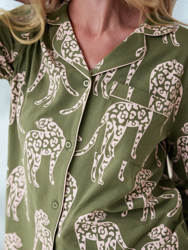Chelsea Peers Green Organic Cotton Giraffe Print Long Pyjama Set - Image 5 of 5