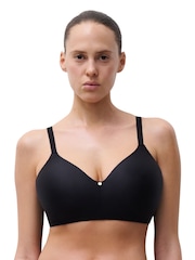 Negro - Chantelle C Jolie Smooth Non Wired T-Shirt Bra - Imagen 1 de 4