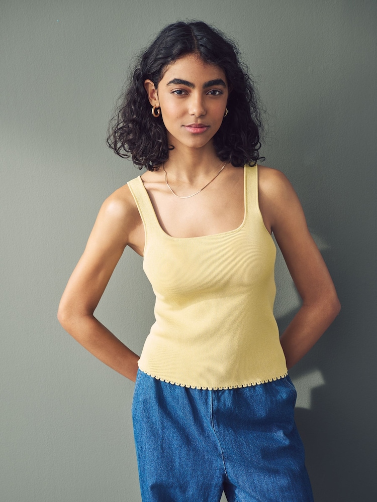 Yellow Square Neck Scalloped Edge Knitted Vest - Image 1 of 7