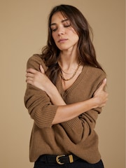 Baukjen Natural Emmeline Wool Blend V-Neck Jumper - Image 4 of 5