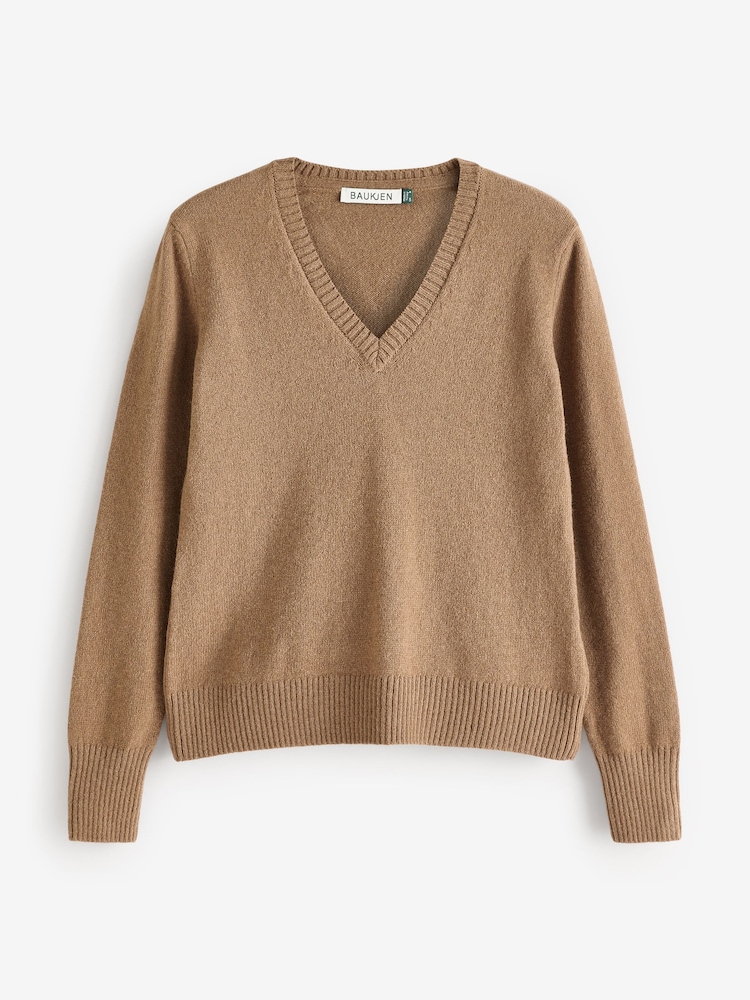 Baukjen Natural Emmeline Wool Blend V-Neck Jumper - Image 5 of 5