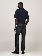 Negro - Vaqueros rectos Mercer de Tommy Hilfiger de corte regular - Imagen 2 de 4