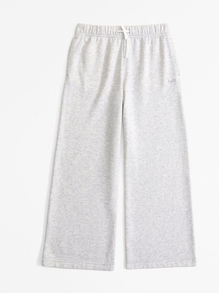 Abercrombie & Fitch Grey Low Rise Wide Leg Joggers - Image 1 of 1 Abercrombie & Fitch Grey Low Rise Wide Leg Joggers - Image 1 of 1