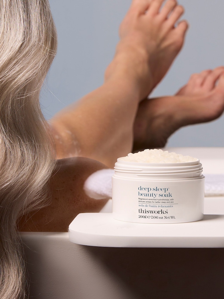 This Works Deep Sleep Beauty Soak - Image 6 of 6