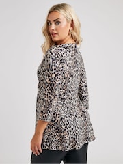Yours Curve Natural London Leopard Print Knot Front Top - Image 4 of 6