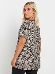 Yours Curve Natural Leopard Printed T-Shirt - Image 3 of 5