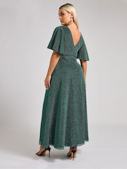Grün - Yours Curve London – Maxi-Wickelkleid in Metallic-Optik - Bild 4 von 5