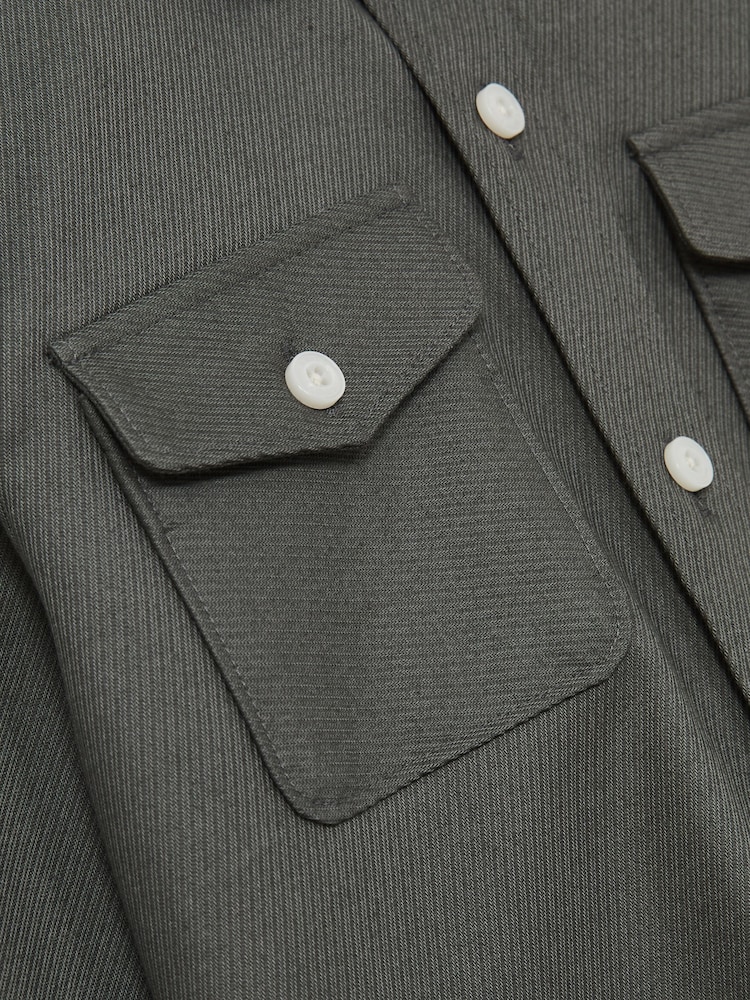 Reiss Sage Whisper 9-13 yrs Twin Pocket Textured Overshirt - Image 4 of 4