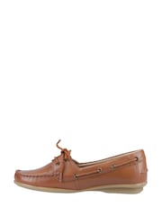 rjava - Navtični čevlji Hush Puppies Irene - Slika 2 iz 4